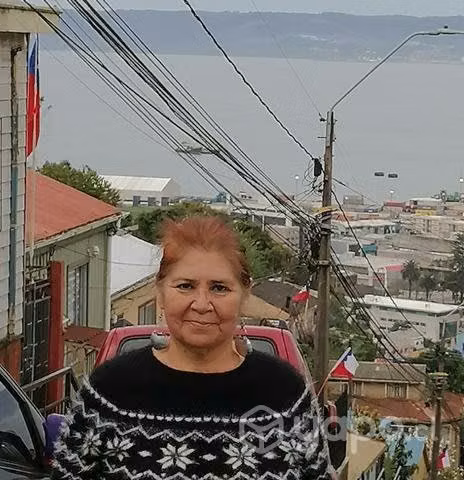 Se ofrece cuidadora de adulto mayor
