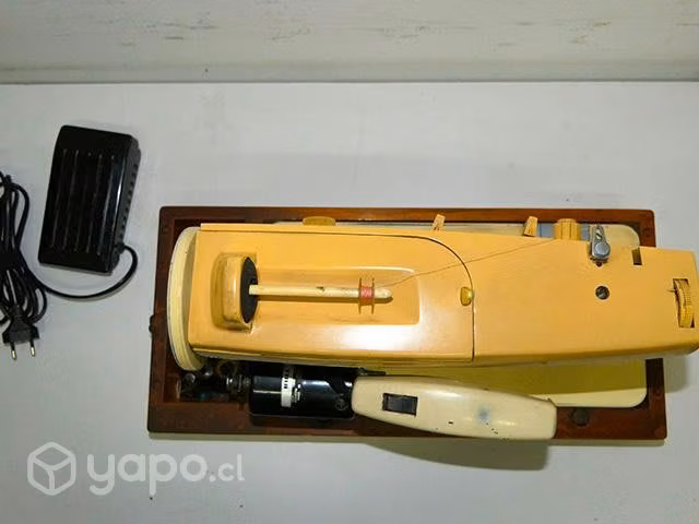 Maquina de coser Singer Facilita 248 para restaura