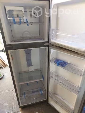 Lavadora carga superior + refrigerador whirpool