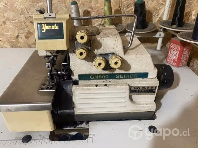 Maquina overlock