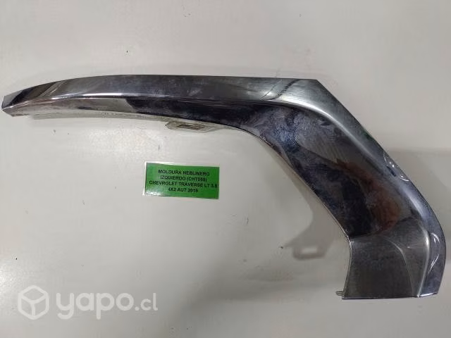 Moldura Neblinero Izquierdo (CHT059) Chevrolet Tra
