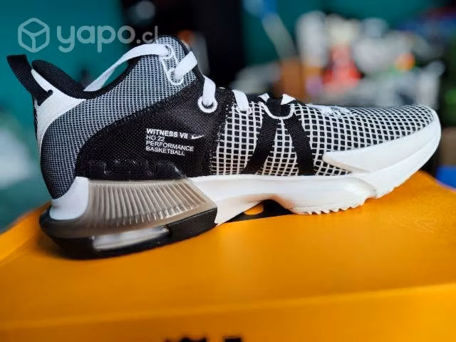 Nike Lebron Witness 7 - Imagen 3