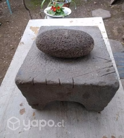 Antigua piedra de moler