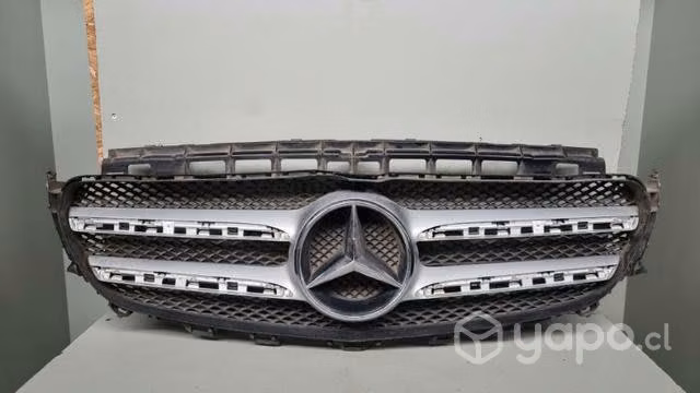 Mascara mercedes benz e class dmg la cisterna 22.0