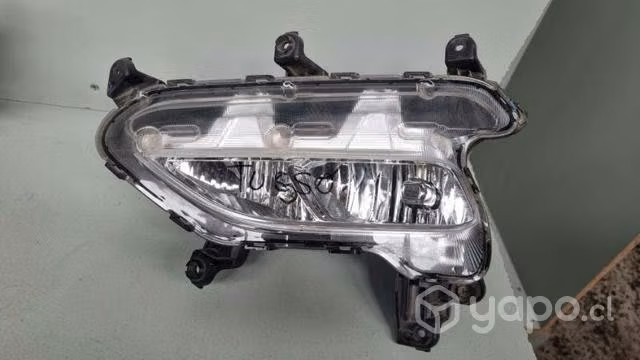 Neblinero hyundai tucson dmg la cisterna 52.1