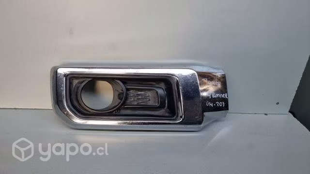 Tapa de neblinero toyora 4runner dmg la cistern24