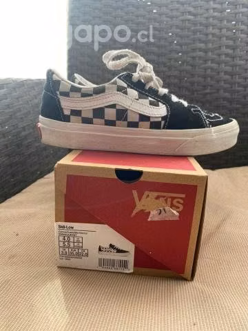 Vans 35