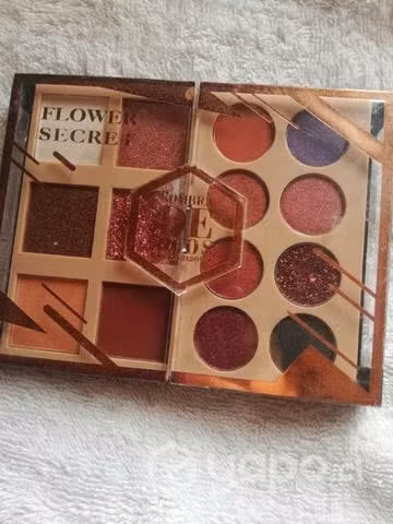 Paleta de maquillaje - Imagen 3
