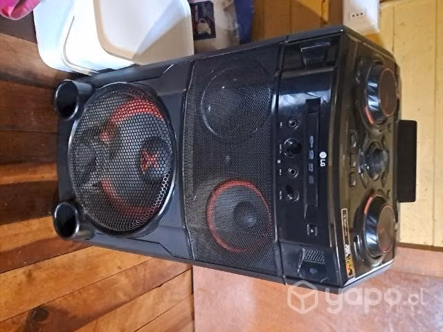 Lg xboom