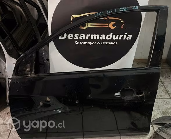 Puerta delantera Versa 2012 a 2019 Lh 2.1