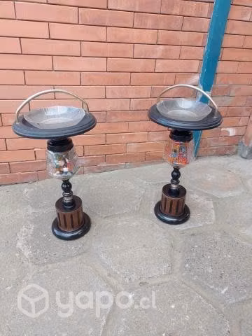 Ceniceros de pie
