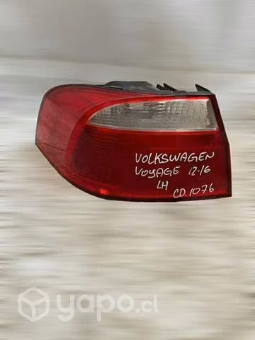 Foco trasero Lh Volkswagen Voyage 2012 2016
