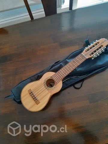 Charango nuevo