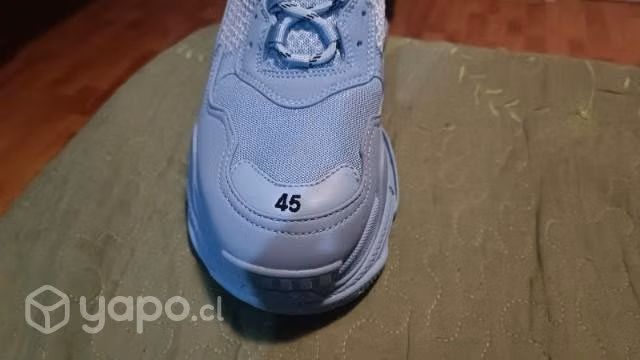 Balenciaga Triple S Celeste N°45 - Imagen 6