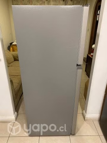 Refrigerador Midea 222 Litros