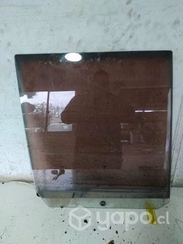 Vidrio Puerta Trasera Derecha (MHS218) Mahindra Ne