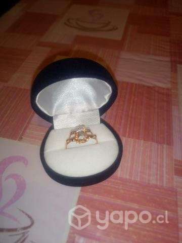 Anillo oro 18 k con piedra - Imagen 2