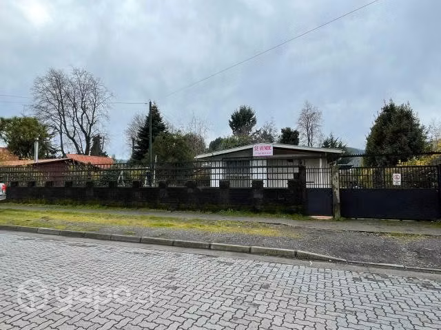 Terreno en lican ray con casa