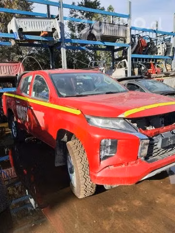 Techo mitsubishi l200 2022 original buen estado