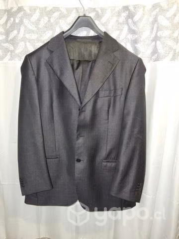 Trajes formales de marca buen estado