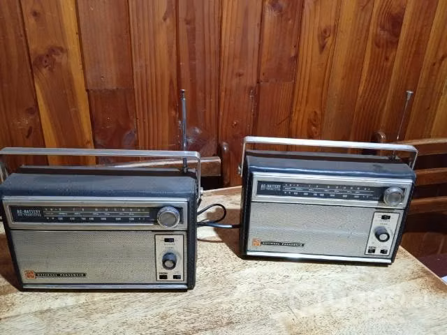 Radios de colección muchas funcionando