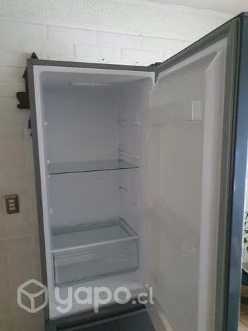 Refrigerador detalles a la vista funcionando al