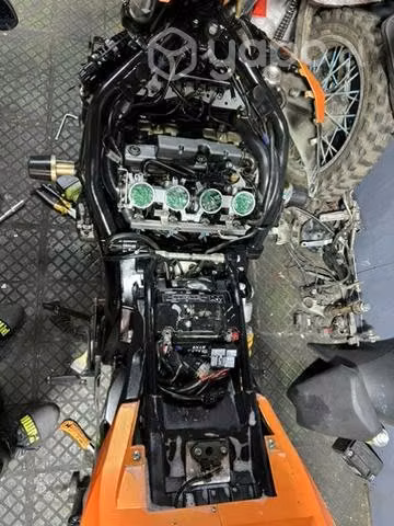 Mecanico i eléctrico en motos de baja y alta gama