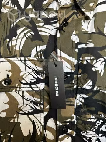 Camisa marca Diésel talla XL