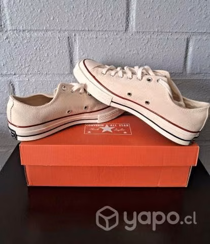 Zapatillas Converse / Talla 43