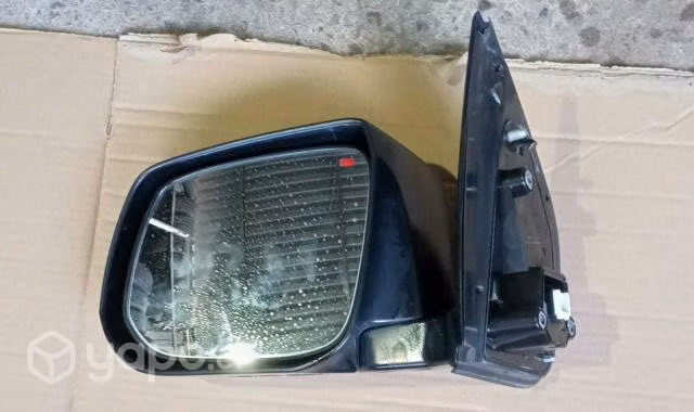 Espejo izquierdo chevrolet d-max