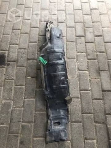 Guardafango delantero izquierdo Nissan Terrano