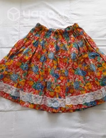 Faldas bailes típicos de niña
