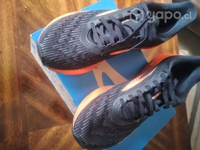 Zapatillas Brooks Hyperion Tempo