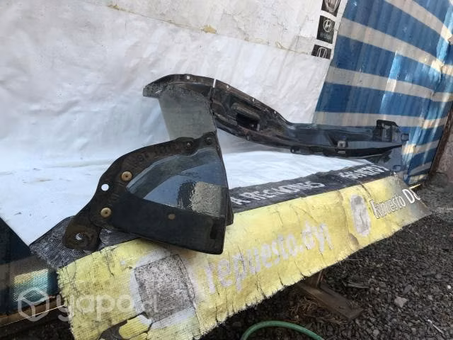 Guardafango delantero izquierdo Toyota FJ Cruiser