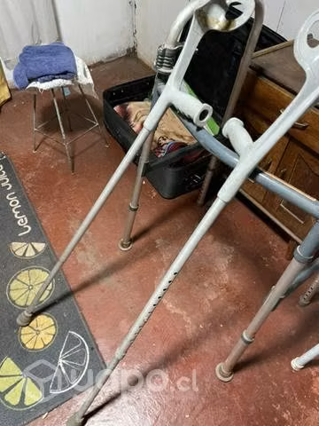 Silla de baño colchón antiescara muletas