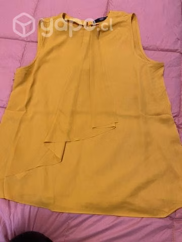 Lote de jeans y blusas - Imagen 5
