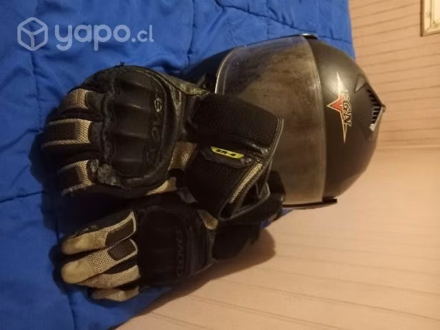 Casco más guantes