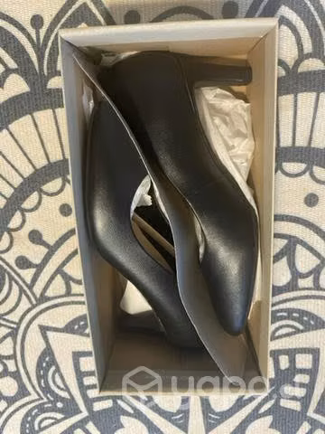 Zapatos clarks nuevos