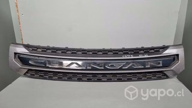 Mascara changan cs75 17-19 dmg la cisterna 55.01