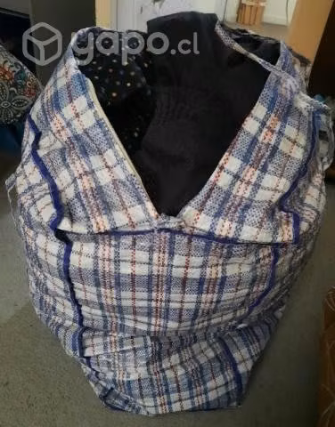 Lote de ropa y zapatos