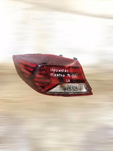 Foco trasero lh Hyundai elantra 2019-2020