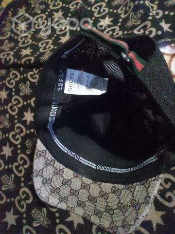 Gorro y Bufanda de marca - Imagen 2