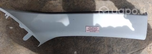 Tapiz Cubre Pilar Delantero Derecho superior Chev