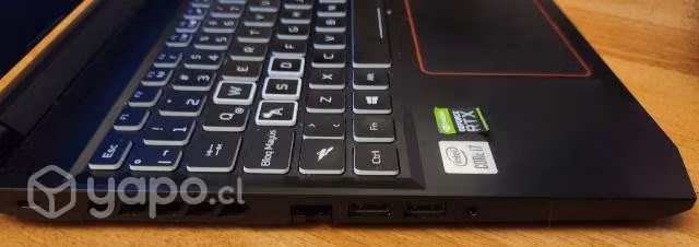Notebook gamer Acer 3060 RTX más 2 joystick xbox