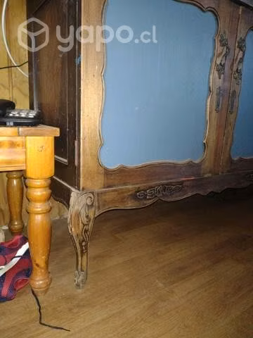 Mueble antiguo normando