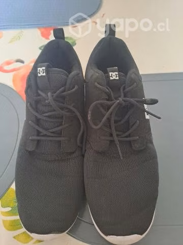 Zapatillas DC talla 43 / 10. 28cm