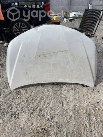 Capot yaris 18-22