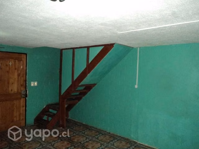 Casa 2 pisos en comuna de Santa María