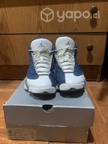 Retro 13 flint
