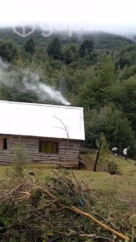 Terreno con casa - Imagen 4
